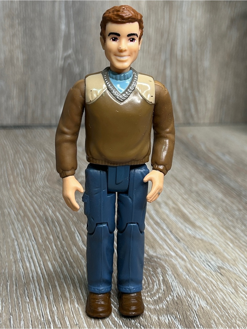 Fisher-Price Loving Family Dad Figure 2011 Mattel W8791 Brown Sweater 5.5"